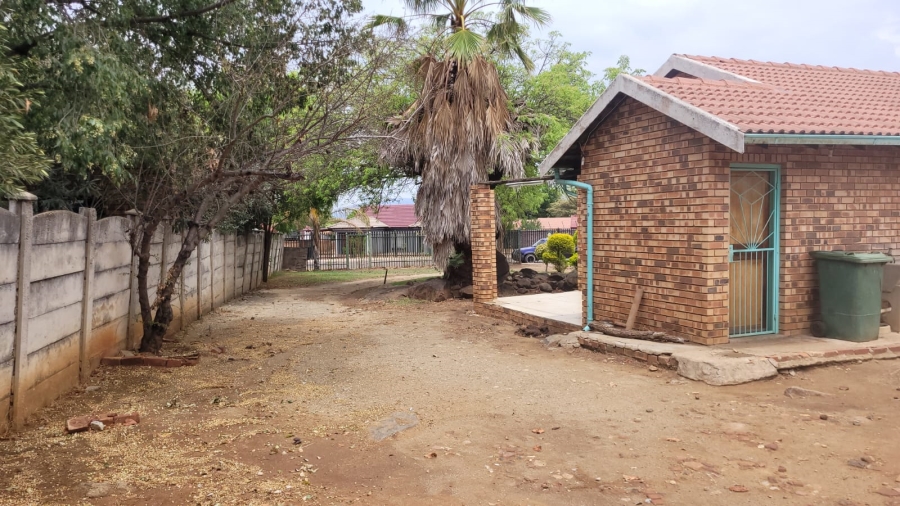 3 Bedroom Property for Sale in Elandsrand North West